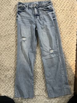 Light Washed Wide-Leg Jeans