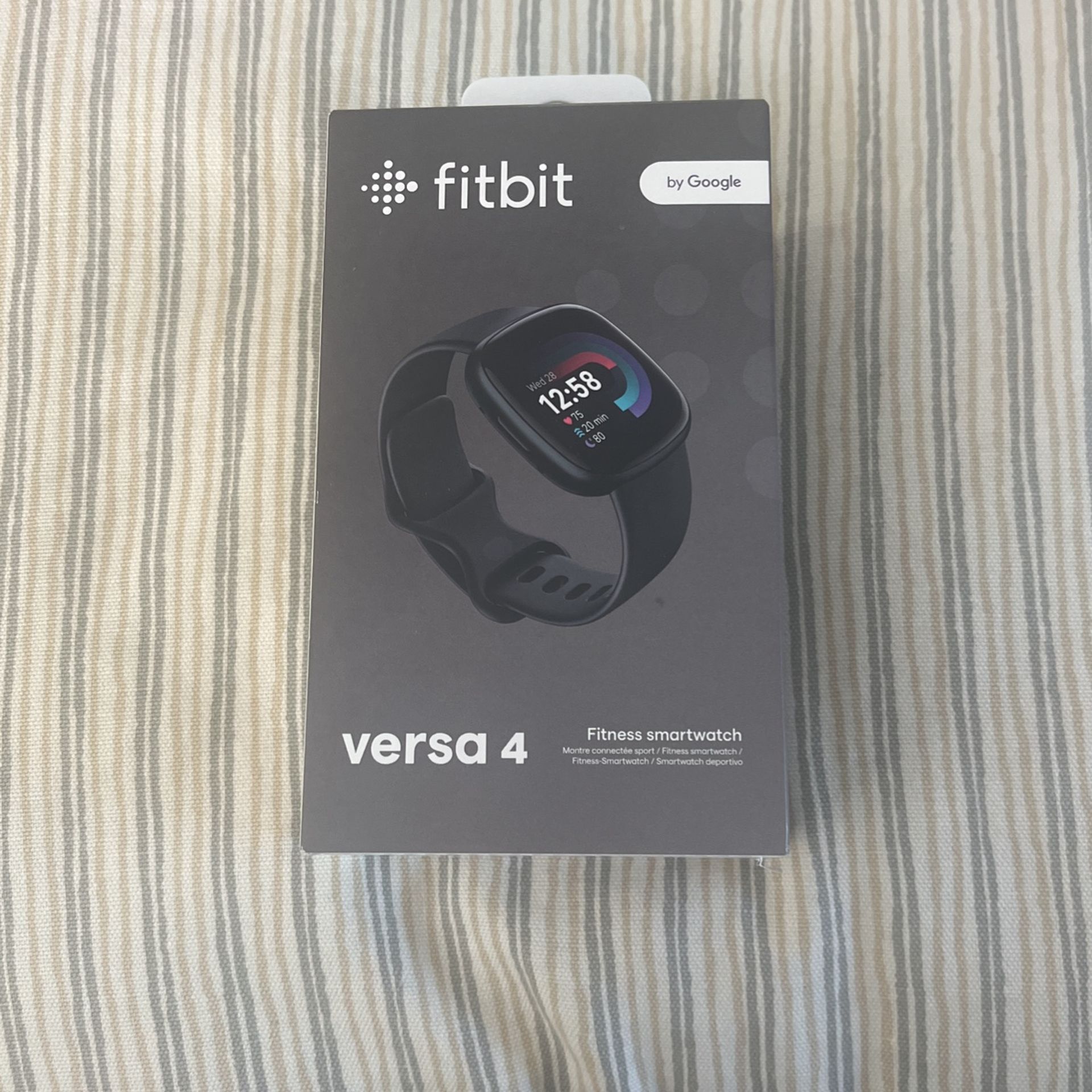 Fitbit Versa 4