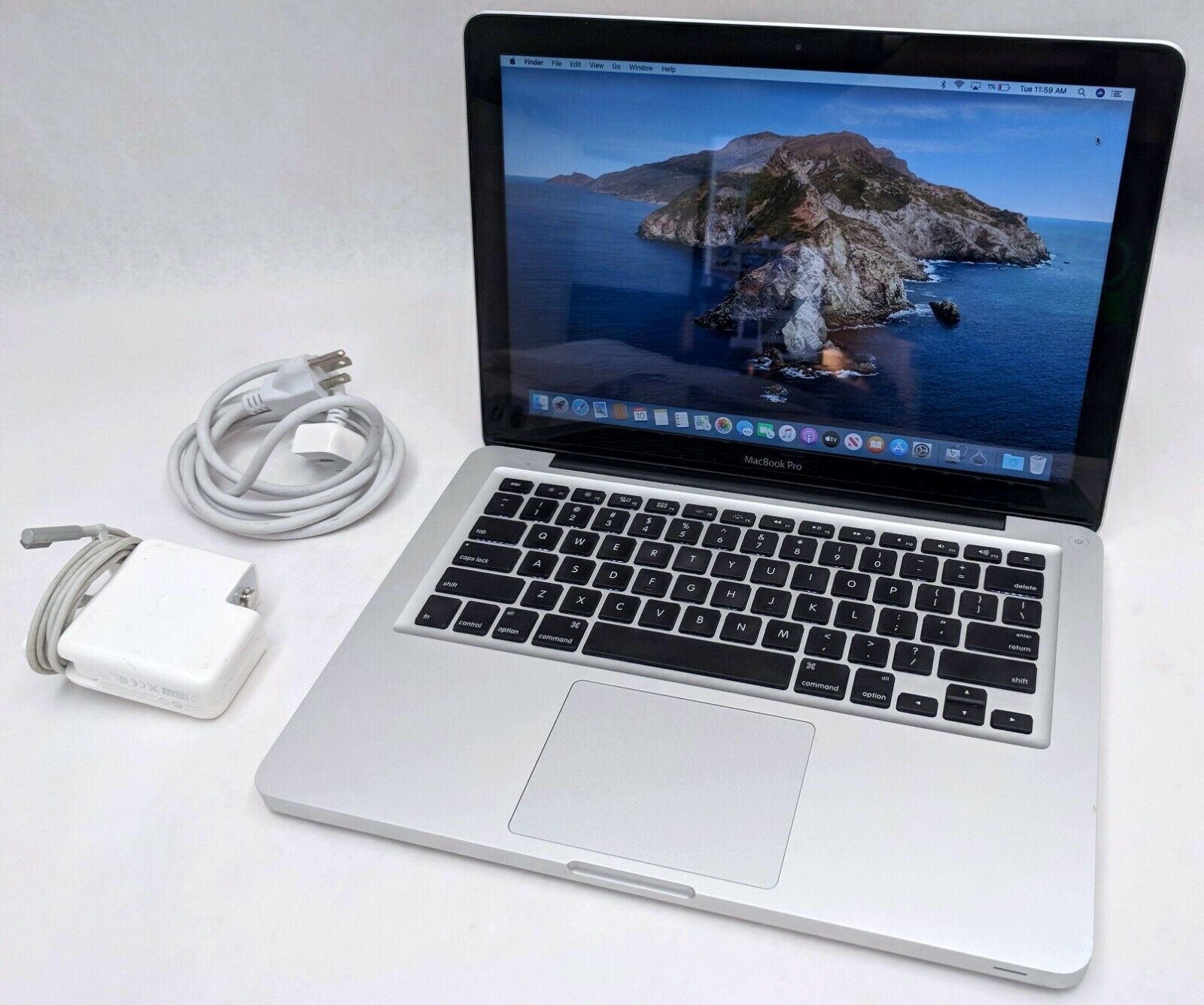 🍏MacBook Pro 2011 Core i5 128gb ssd w/charger + 2019 Office