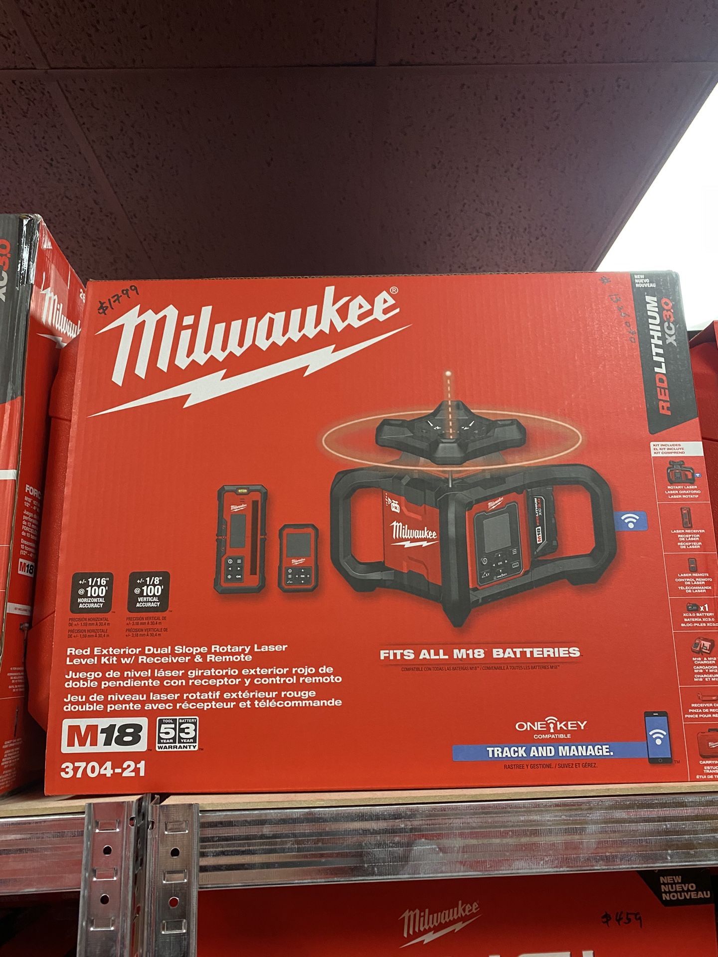 Milwaukee M18 4000 Red Exterior Dual Slope Rotary Laser Level