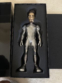 Funko Pop Gold Iron Man Silver 1 /650 Unused Code Rare!