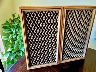 Realistic Nova 5 60 Watt 8 Ohm Vintage Speaker Hifi