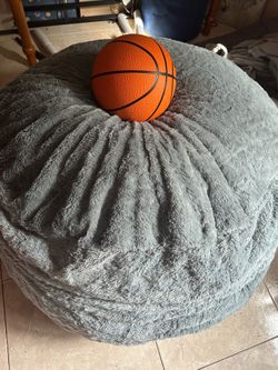 Big bean bag, light gray