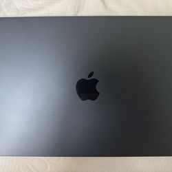 13” Apple MacBook Air w/M2 Chip (16GB / 1TB/ Midnight Navy)