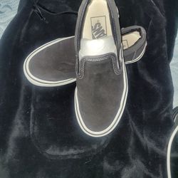 VANS SHOES!! SIZE 4 M/5.5 W