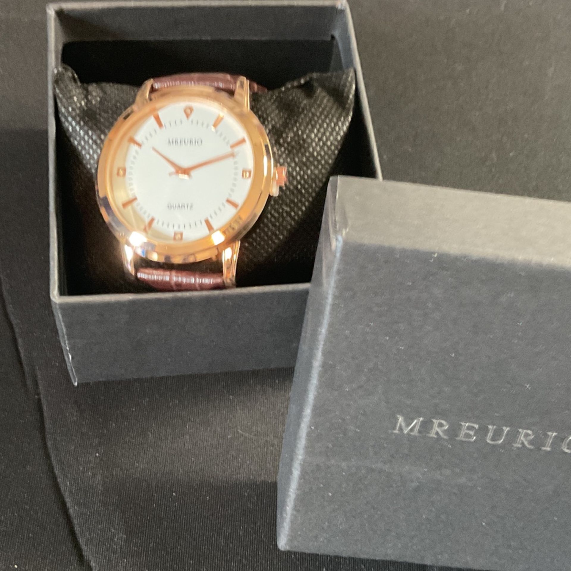 MREURIO MENS ROSE GOLD COLOR WATCH