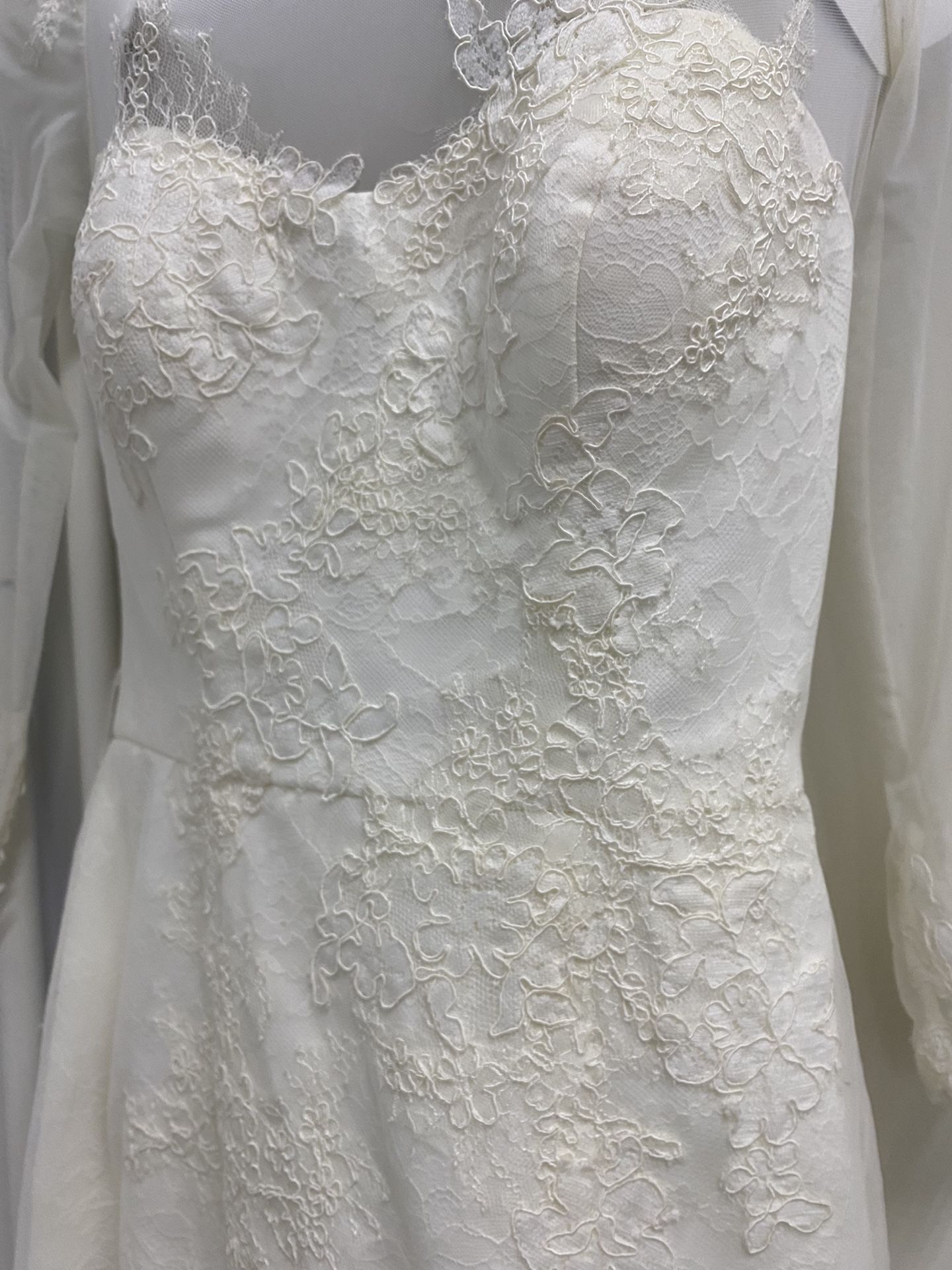 Wedding Dress (Off White)