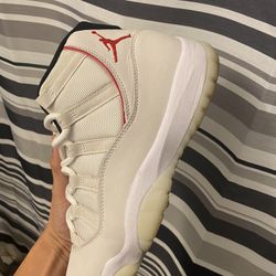 Jordan 11 Platinum Tints