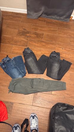 Boys Jeans and Jogger Pants Bundle size 10