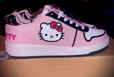 Hello Kitty Pink Low-Top Sneakers