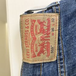 levi 559 Width 36 Length 32