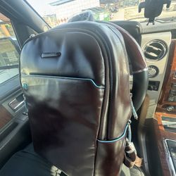 Piquadro Men’s Leather Laptop Backpack 