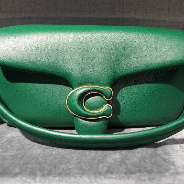 Women's green messenger bag