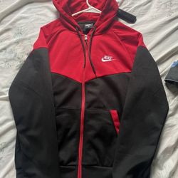 Nike Fit medium