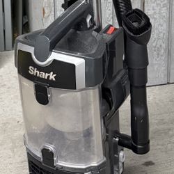 Shark UV 650 Lift-Away vacuum $50