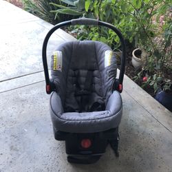 Graco Baby Car Seat