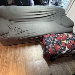 Couch / Tv /Tv Stand