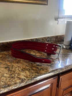Red Weightlifting Belt