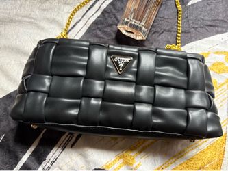 Cute guess handbag