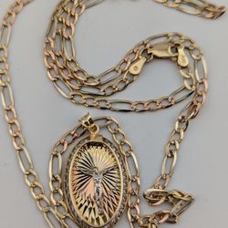 14K Tri-Color Gold Figaro Diamond Cut Link Necklace Oval Jesus Christ Charm Pendant


