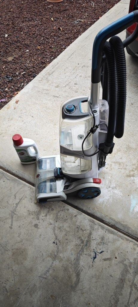 Hoover Smartwash+ automatic carpet cleaner with FlexForce