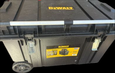 Dewalt box