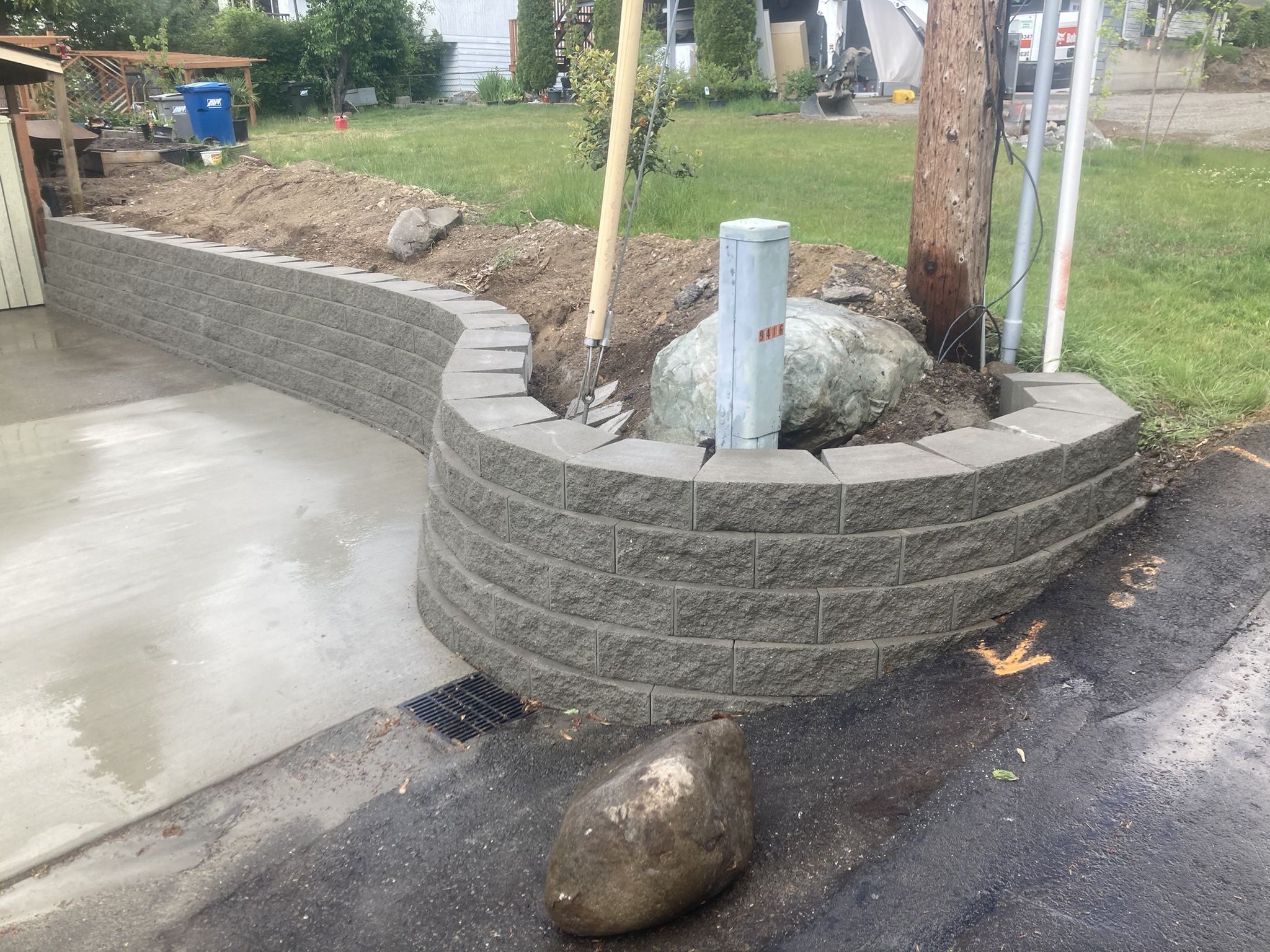 Retaining Wa Retaining Walls Concrete Or Block for Sale in Federal Way, WA - OfferUp