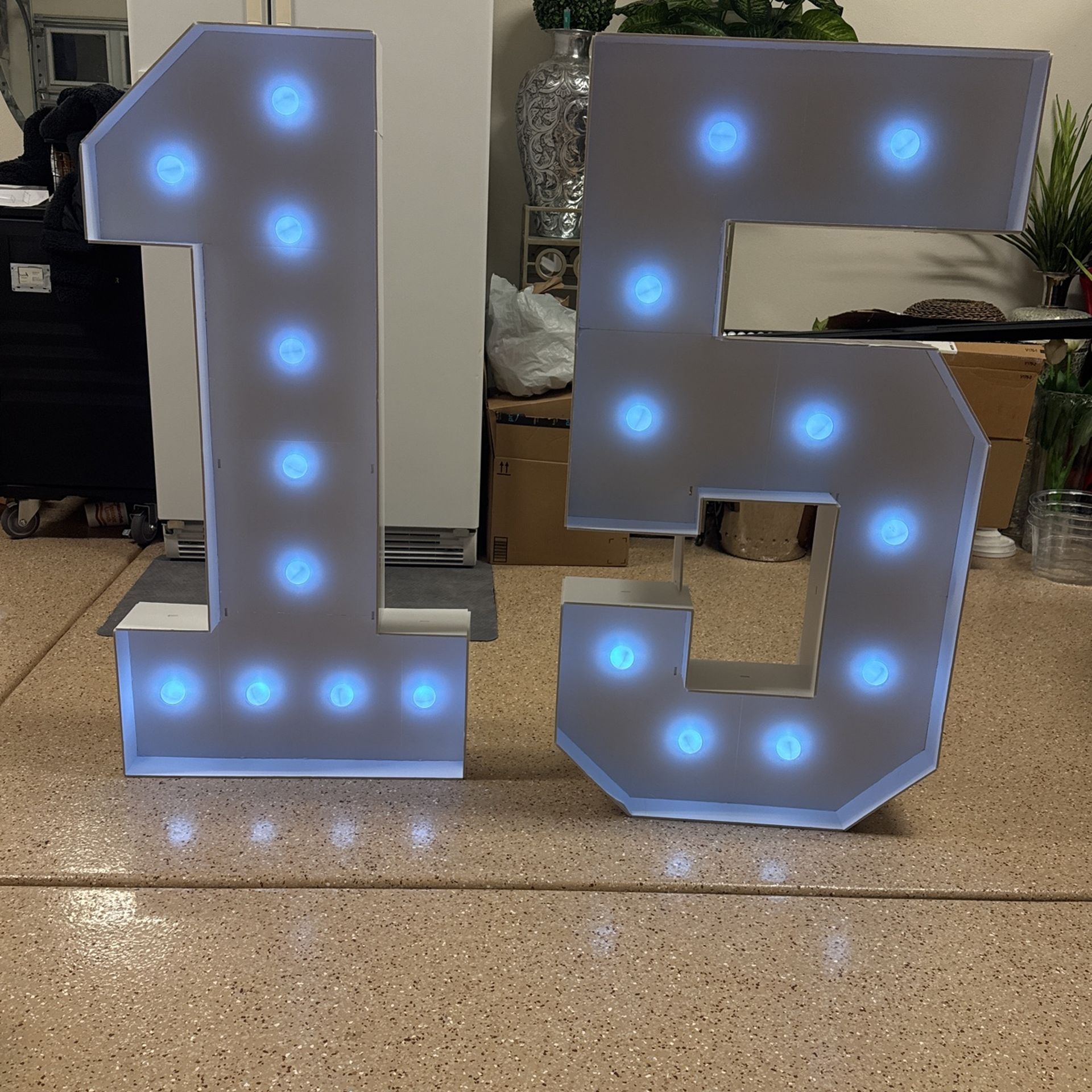 Marquee Numbers 15