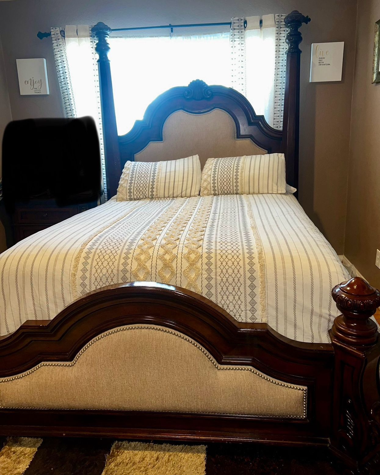 Queen Bedroom Set Includes Mattress And Box Spring
