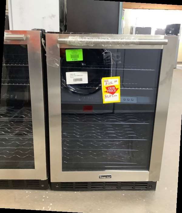 MAGIC CHEF mini Beverage FRIDGE MODEL:HMWC44DZ VO4