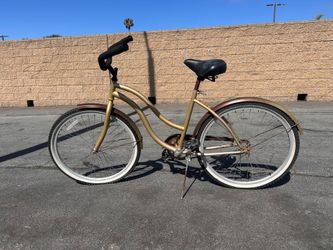 Huffy Beach Cruiser Bicycle