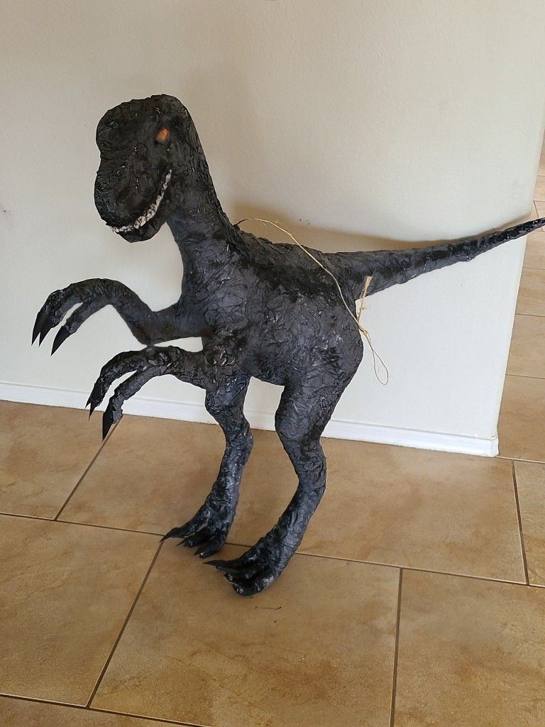 Pinatas ( SALE for Dinosaur pinata Only !!!)