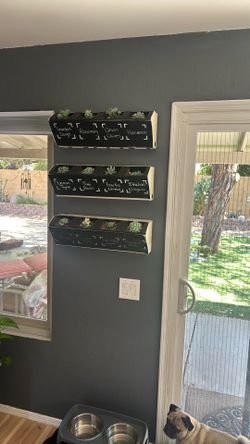 Very Cool Wall Planter