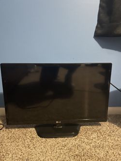 32 inch LG TV monitor