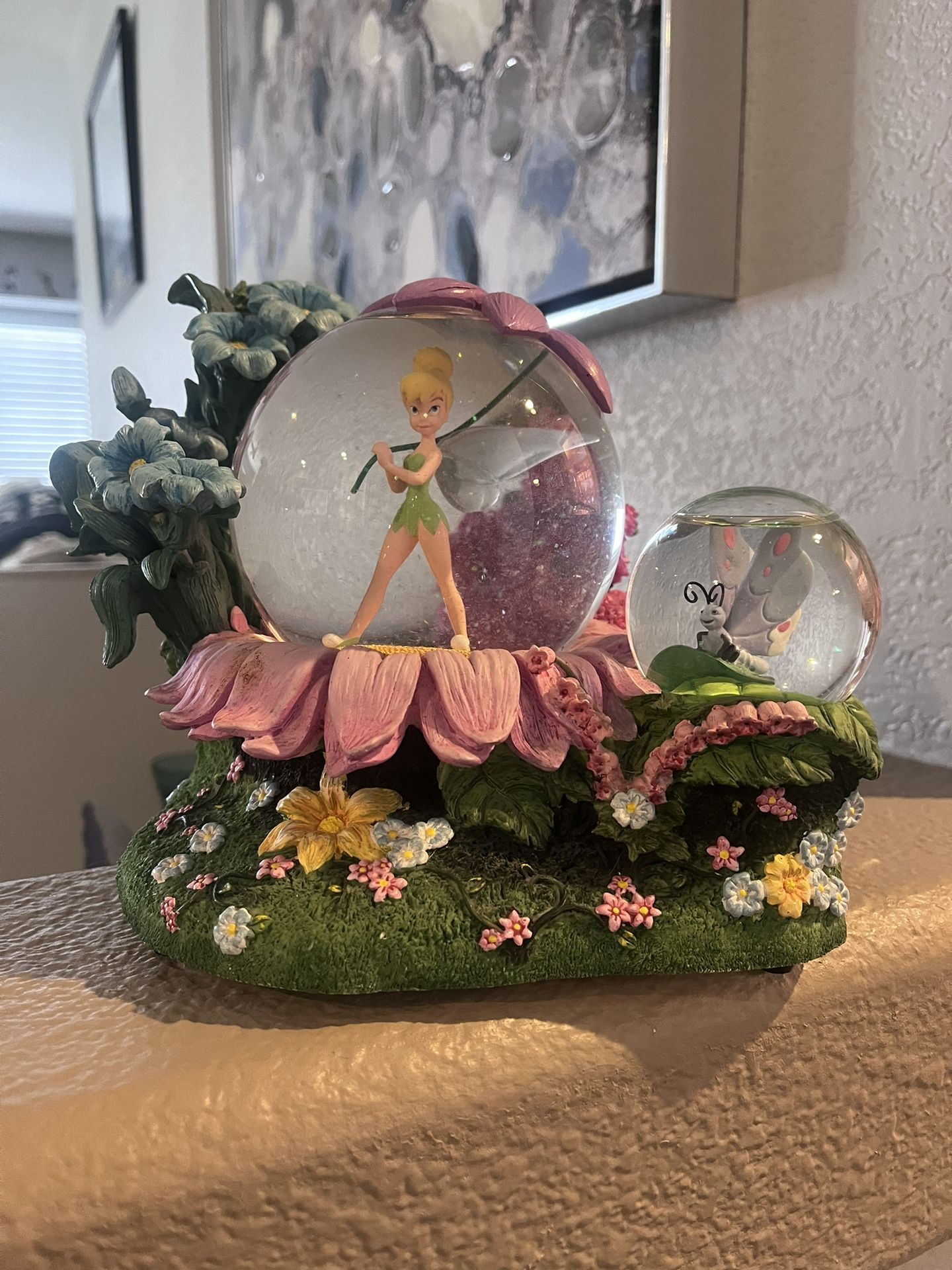 Disney Tinker Bell Snow Globe/Music Box.
