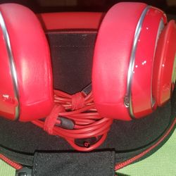 Red Studio 3 Wireless Beats Headphones 