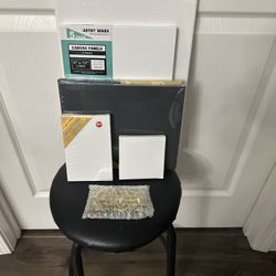 Set Of Artist Canvases With Hanging Hardware 