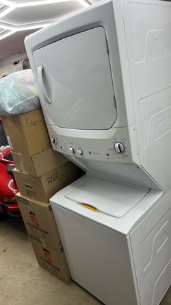 GE Stacked Washer Dryer Unit