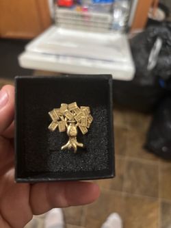 Money tree ring