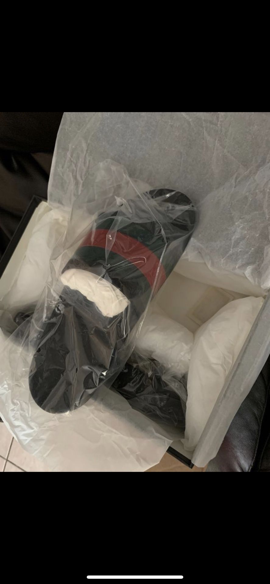 Gucci slides size 10.5