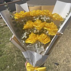 Yellow Roses 