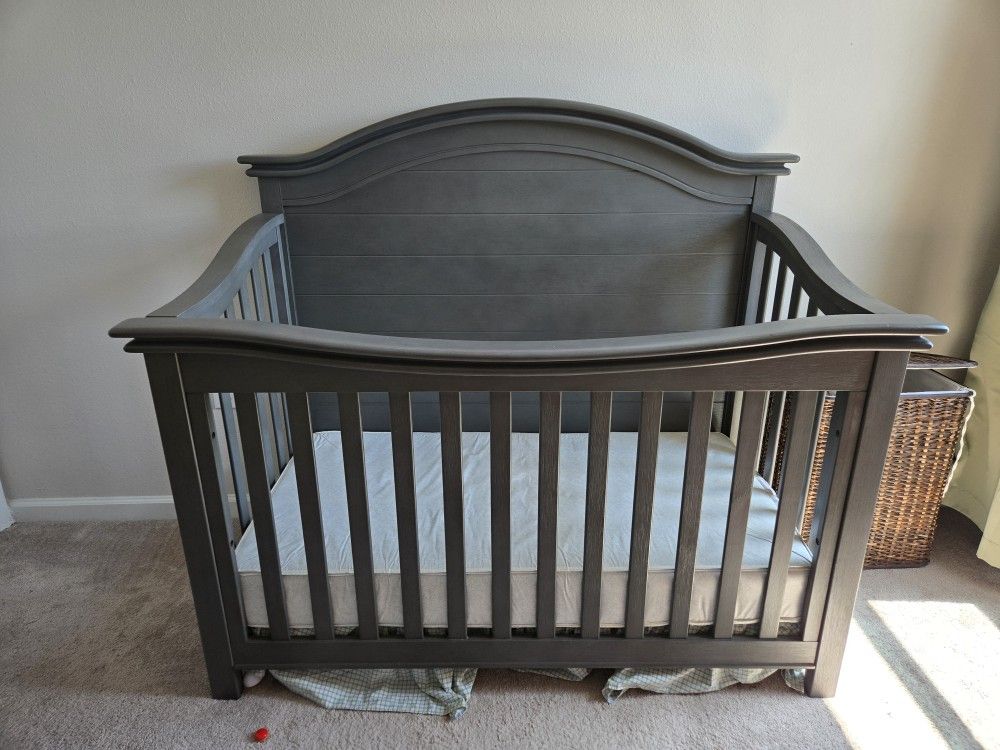 Evolur Convertible Crib