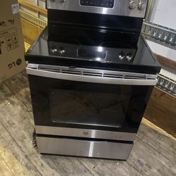 Nice Stainless Kitchen All Tested Good.  Like New