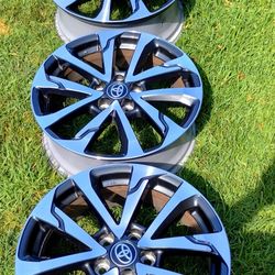 2025 LIKE NEW TOYOTA SET OF 4 18" WHEELS FOR ANY RAV4 CAMRY AVALON HIGHLANDER SIENNA COROLLA CROSS CHR OR TACOMA OR ANY TOYOTA WITH 5LUGS 5X114