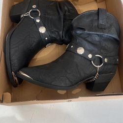 Dingo Black Leather Boots 7 1/2