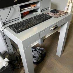 Pottery Barn Desk With Hutch