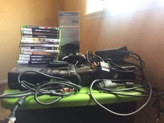 Bunch of old Xbox 360 stuff i had
