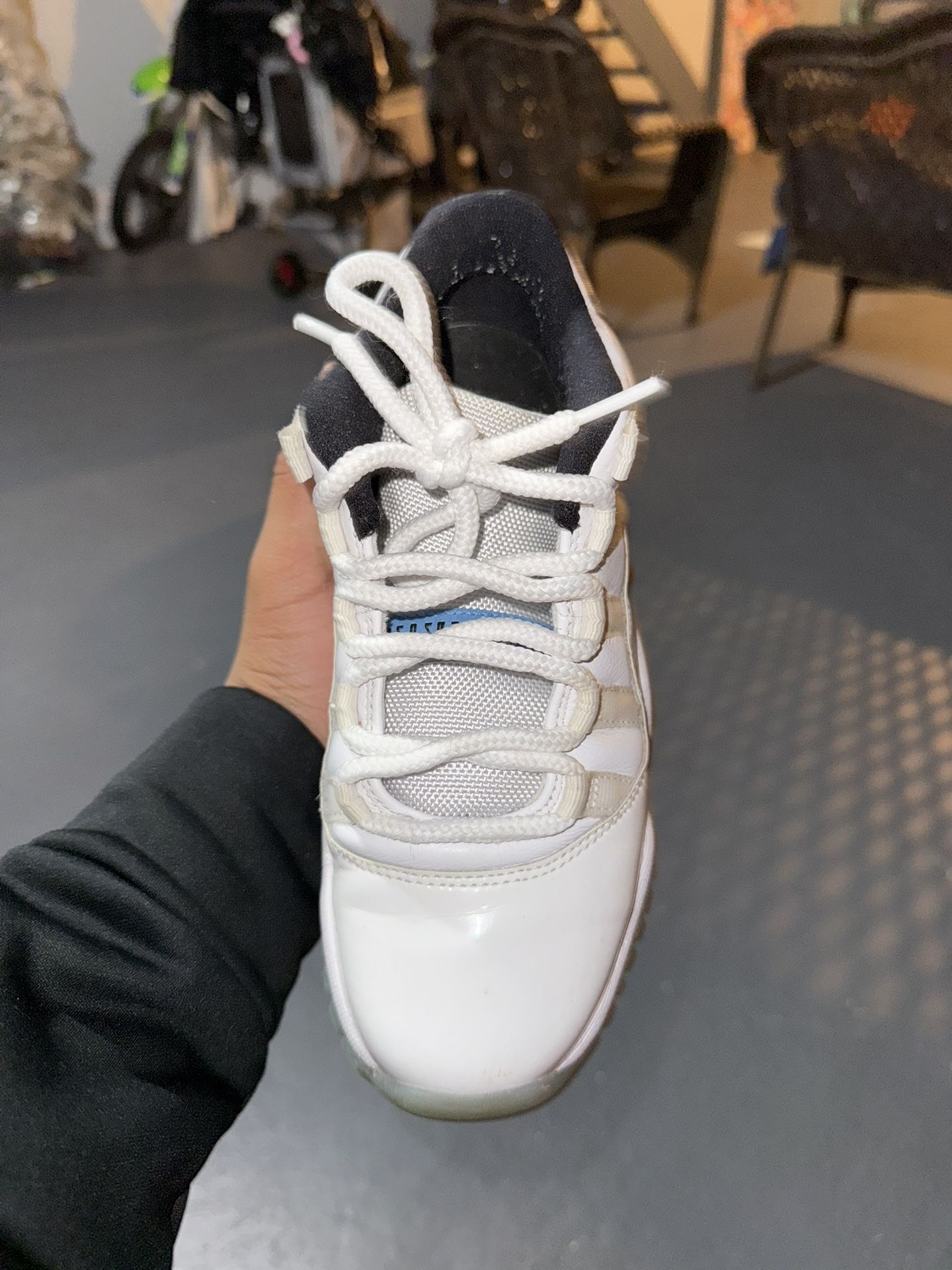 Air Jordan 11 Retro Low 'Legend Blue'