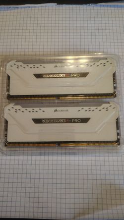 2x16gb ddr4-3200 (32gb total)