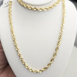 14kt Real Gold Rope chain 4mm 20 inch 